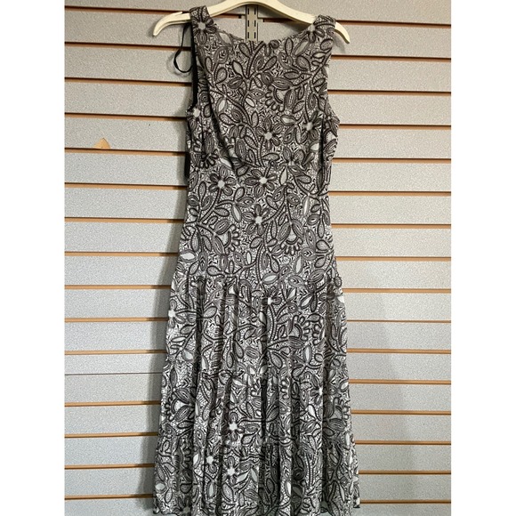 Connected Apparel Women's Brown White Floral Tiered Midi Dress Size 10 - Picture 7 of 8